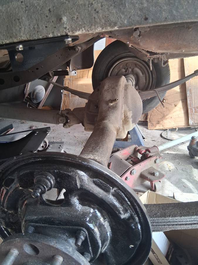 Chrysler-royal-1940-red-7