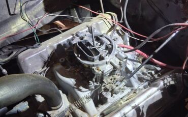 Chrysler-royal-1940-red-8