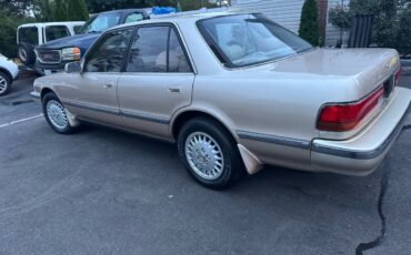 Cresida-1992-brown-3