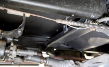 Crosley-Farm-o-road-1952-Green-Camel-Tan-18