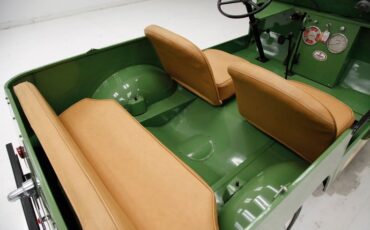 Crosley-Farm-o-road-1952-Green-Camel-Tan-20