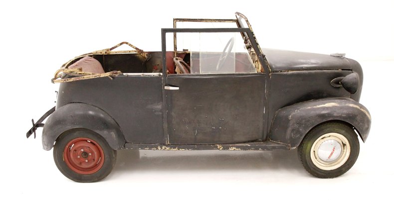 Crosley-Other-1942-Black-Oxblood-13