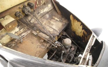 Crosley-Other-1942-Black-Oxblood-18