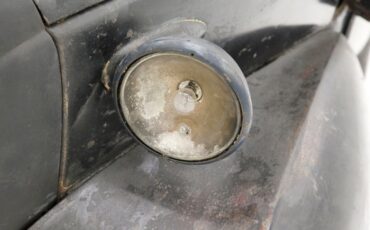 Crosley-Other-1942-Black-Oxblood-22