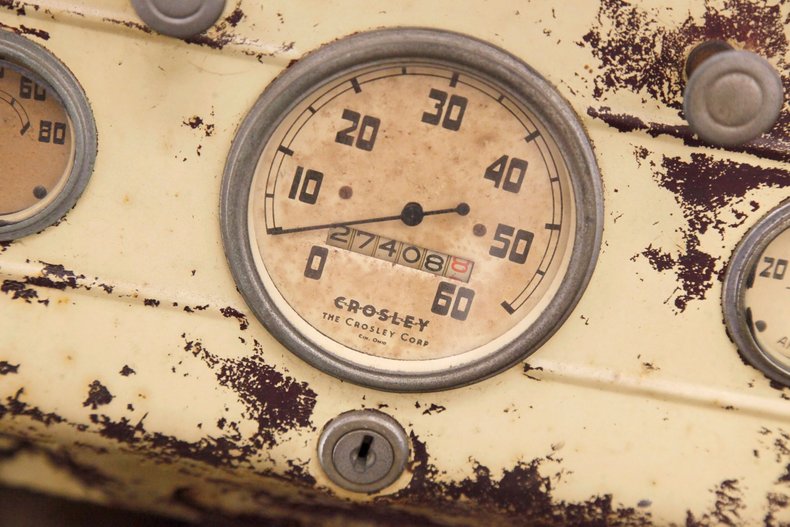 Crosley-Other-1942-Black-Oxblood-31