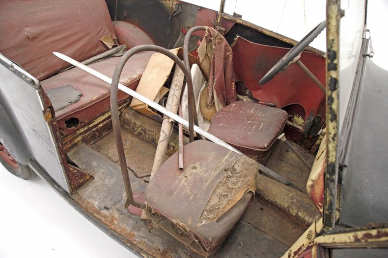 Crosley-Other-1942-Black-Oxblood-34