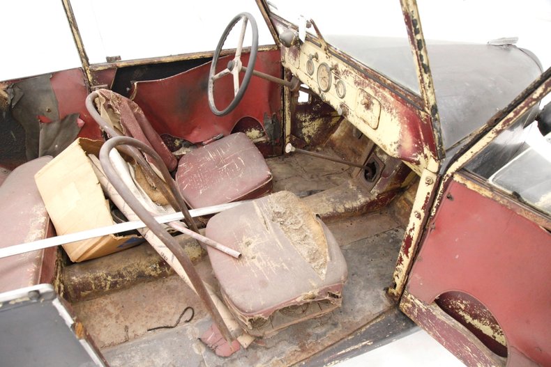 Crosley-Other-1942-Black-Oxblood-35