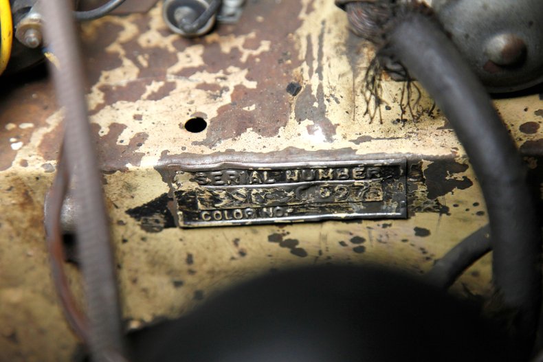 Crosley-Other-1942-Satin-Black-Oxblood-25