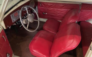 Crosley-Station-wagon-1951-Pale-yellow-amp-Green-Red-13