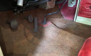 Crosley-Station-wagon-1951-Pale-yellow-amp-Green-Red-21