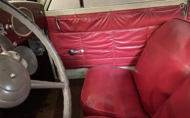 Crosley-Station-wagon-1951-Pale-yellow-amp-Green-Red-24