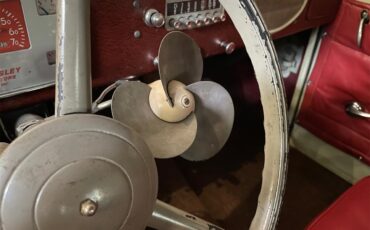 Crosley-Station-wagon-1951-Pale-yellow-amp-Green-Red-25