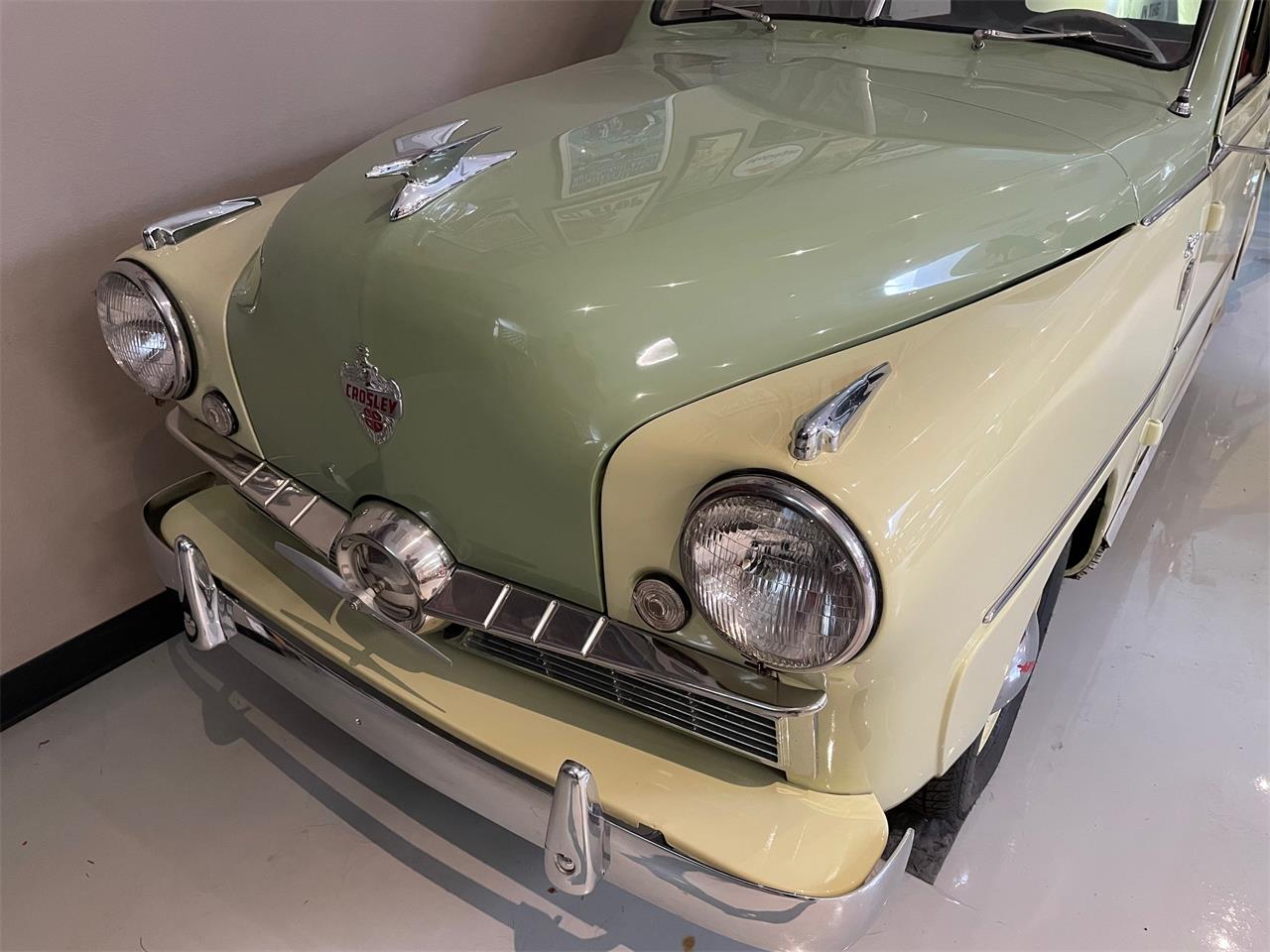 Crosley-Station-wagon-1951-Pale-yellow-amp-Green-Red-3