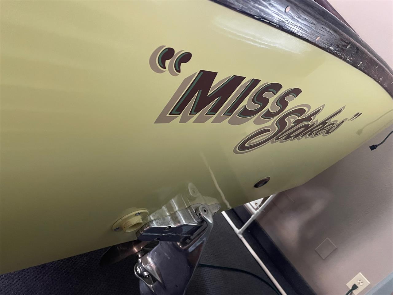 Crosley-Station-wagon-1951-Pale-yellow-amp-Green-Red-39