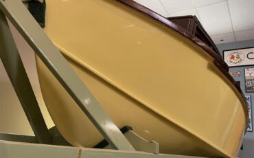 Crosley-Station-wagon-1951-Pale-yellow-amp-Green-Red-41