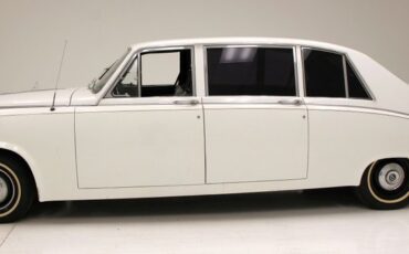 Daimler-Other-1971-White-1