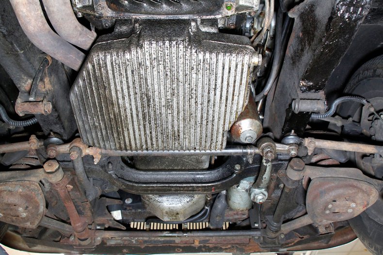 Daimler-Other-1971-White-46