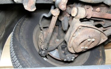 Daimler-Other-1971-White-48