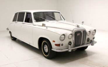 Daimler-Other-1971-White-7
