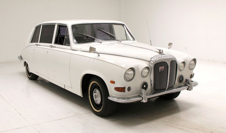 Daimler-Other-1971-White-7