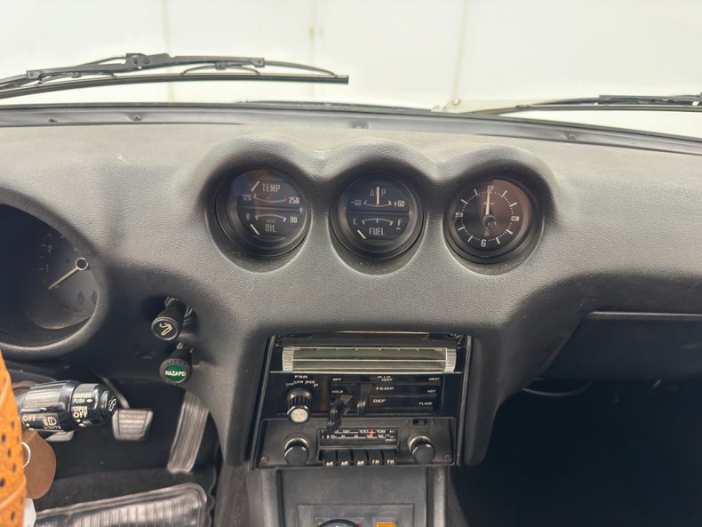 Datsun-240z-1972-Medium-Blue-Black-10