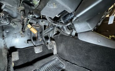 Datsun-240z-1972-Medium-Blue-Black-11