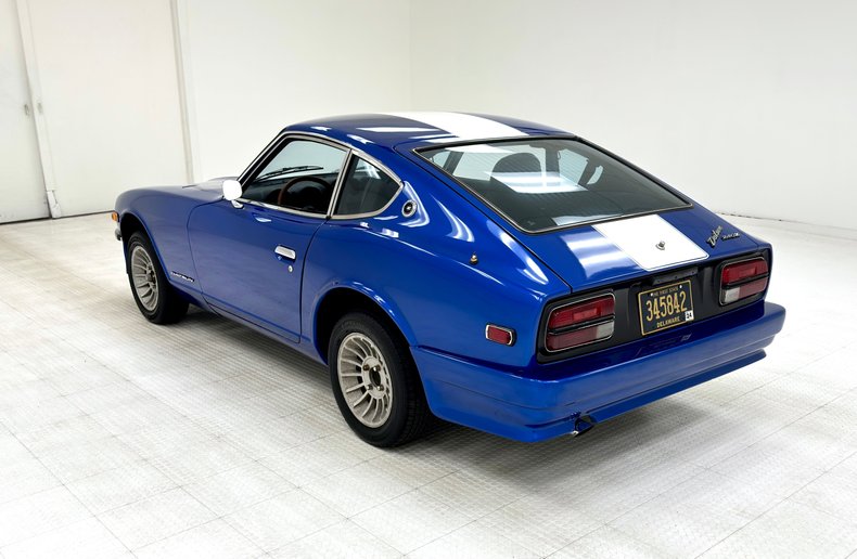 Datsun-240z-1972-Medium-Blue-Black-12