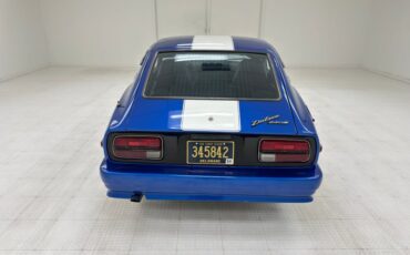 Datsun-240z-1972-Medium-Blue-Black-13
