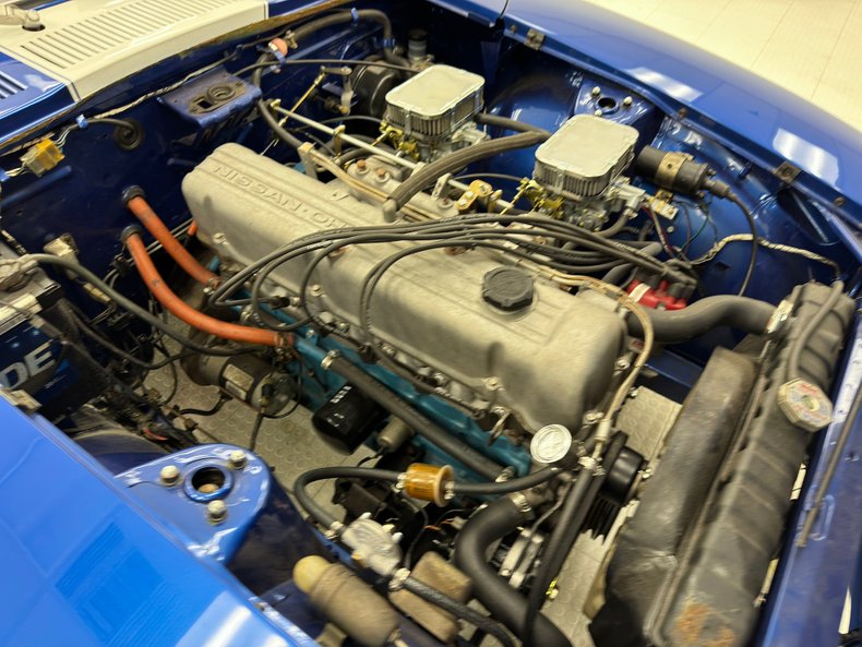 Datsun-240z-1972-Medium-Blue-Black-28