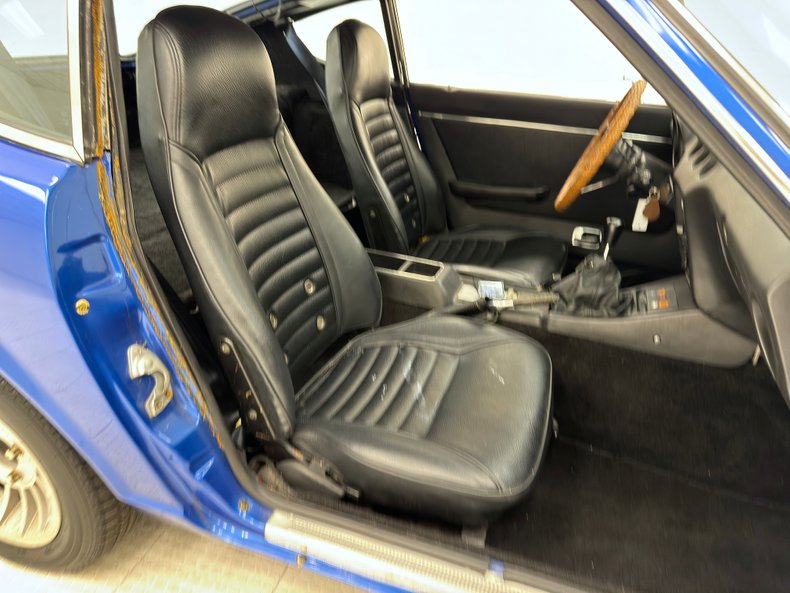 Datsun-240z-1972-Medium-Blue-Black-35