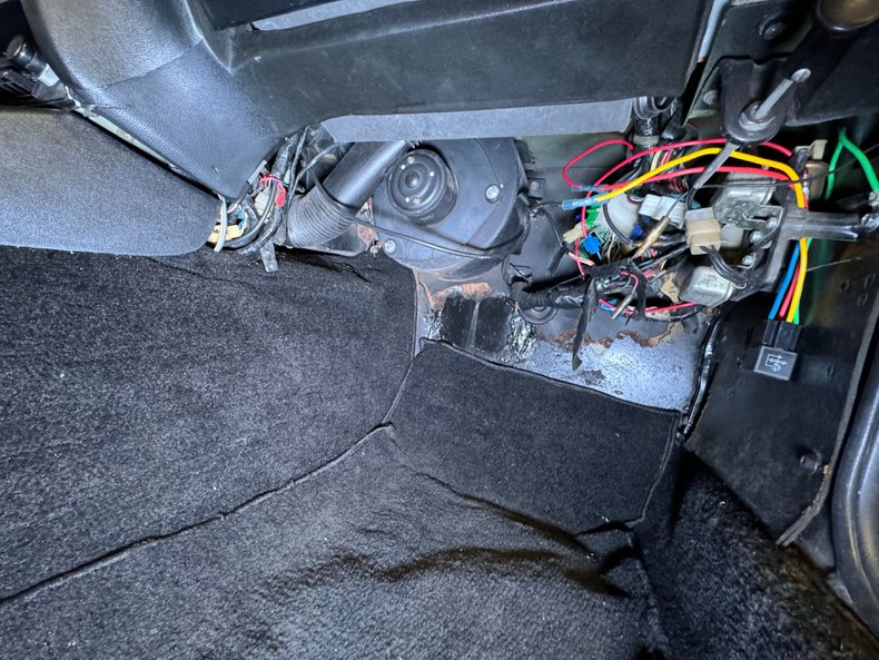 Datsun-240z-1972-Medium-Blue-Black-39