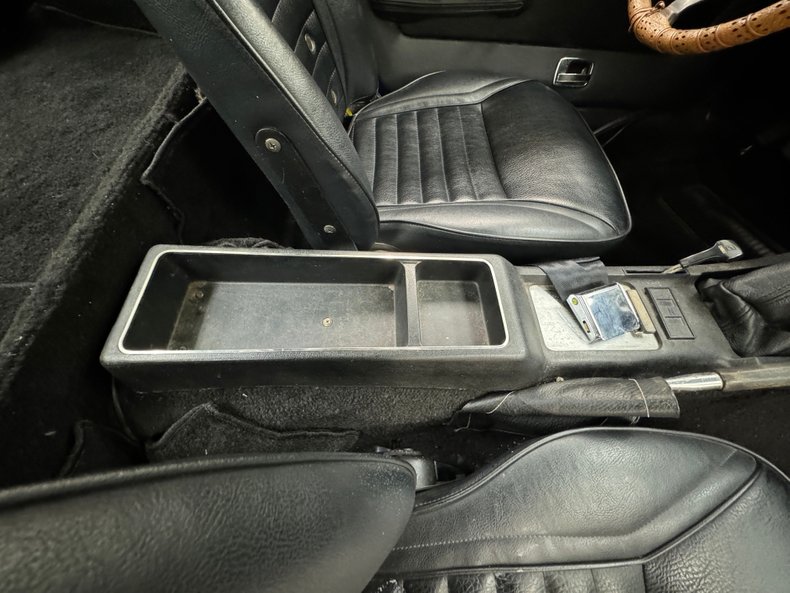 Datsun-240z-1972-Medium-Blue-Black-46