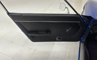 Datsun-240z-1972-Medium-Blue-Black-9