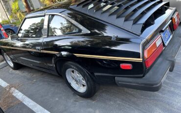 Datsun-280zx-1981-Black-pearl-Beige-10