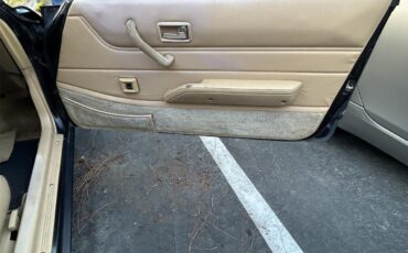 Datsun-280zx-1981-Black-pearl-Beige-13