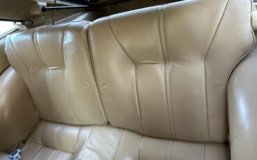 Datsun-280zx-1981-Black-pearl-Beige-6