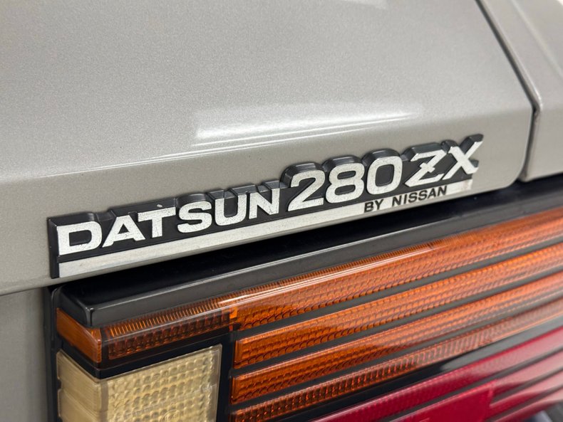 Datsun-Other-1983-Fox-Silver-Metallic-Gray-25
