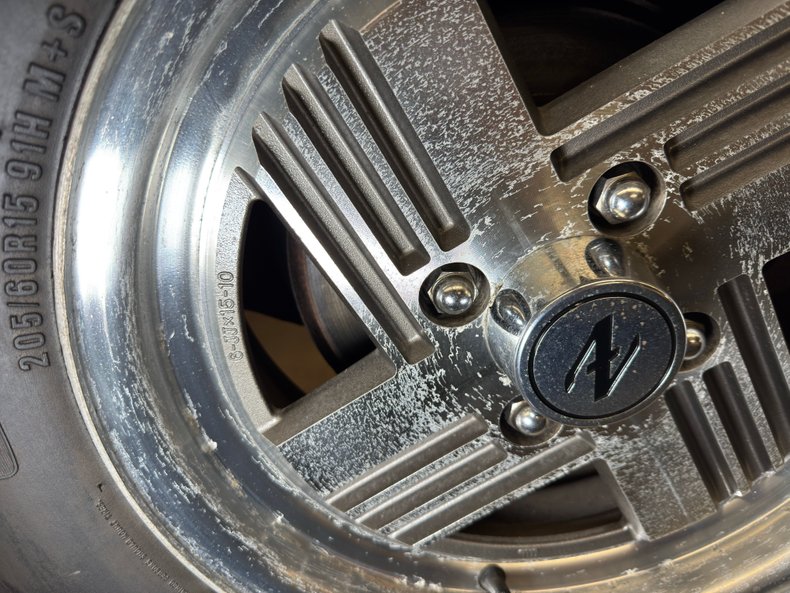 Datsun-Other-1983-Fox-Silver-Metallic-Gray-31