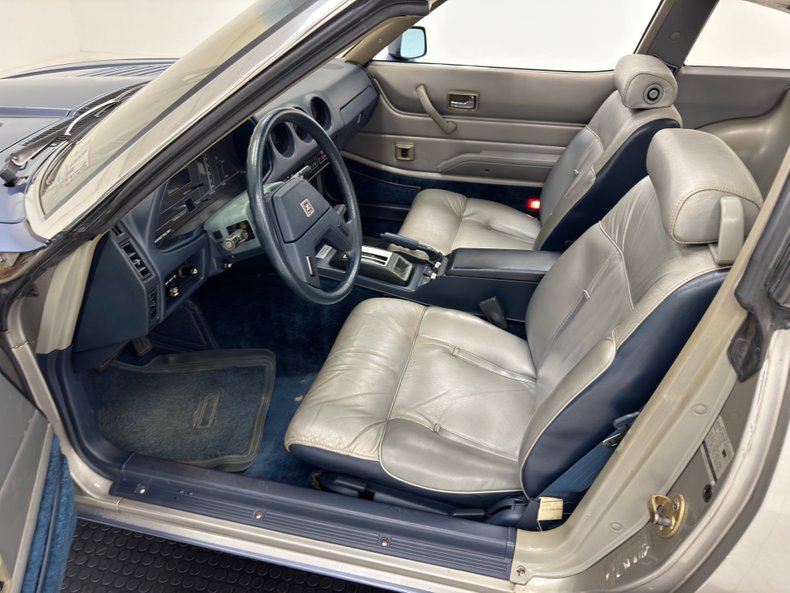 Datsun-Other-1983-Fox-Silver-Metallic-Gray-43