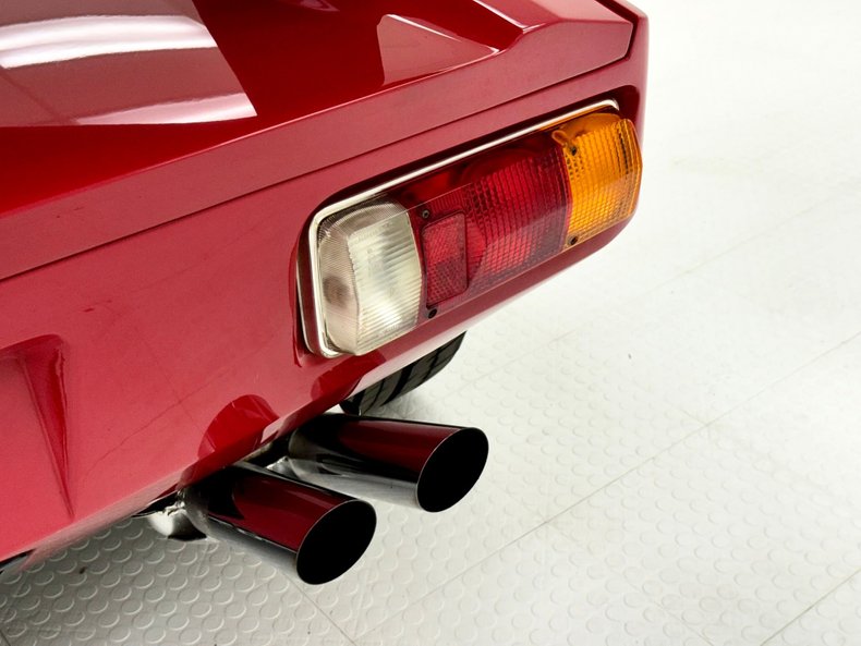 Detomaso-Pantera-1986-Red-Saddle-26
