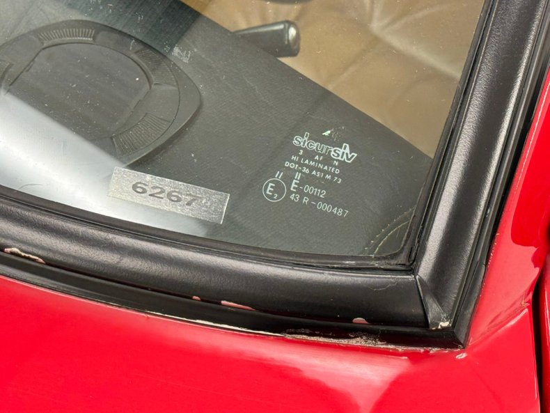 Detomaso-Pantera-1986-Red-Saddle-35