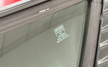 Detomaso-Pantera-1986-Red-Saddle-37