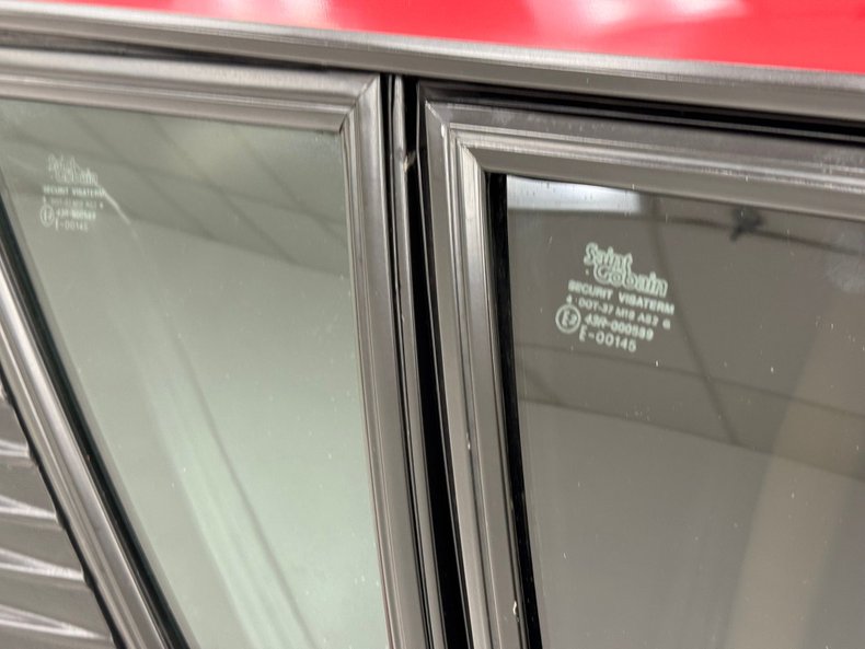 Detomaso-Pantera-1986-Red-Saddle-38