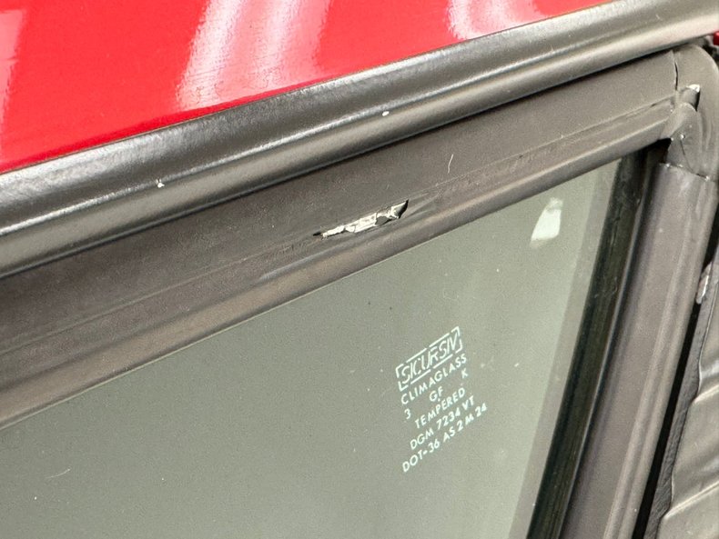 Detomaso-Pantera-1986-Red-Saddle-40