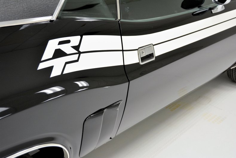 Dodge-Challenger-1971-Black-Black-25