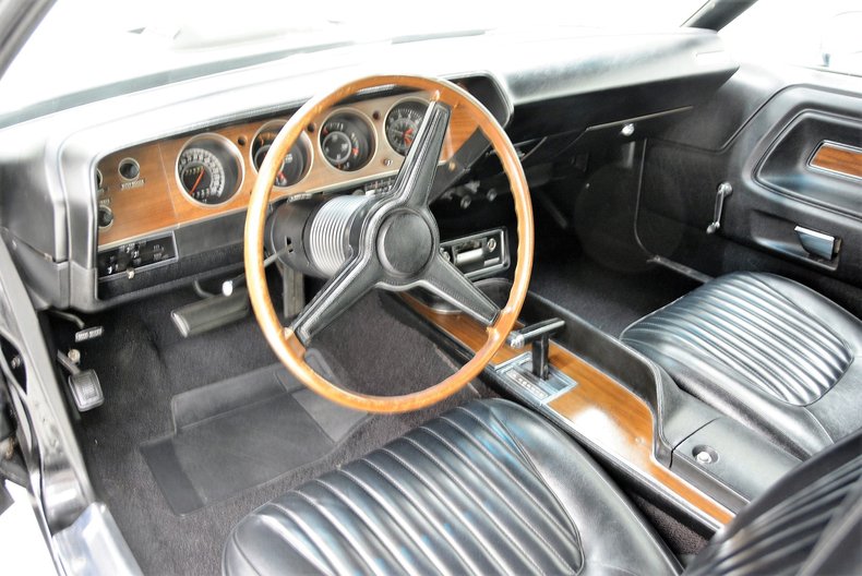 Dodge-Challenger-1971-Black-Black-33