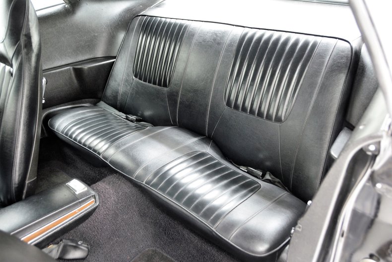 Dodge-Challenger-1971-Black-Black-36