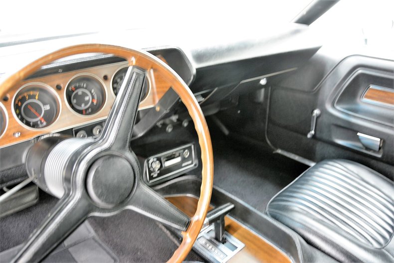 Dodge-Challenger-1971-Black-Black-38