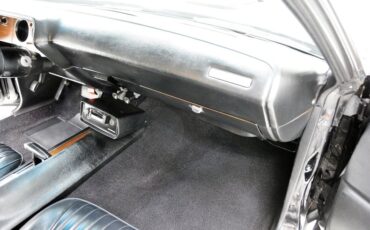 Dodge-Challenger-1971-Black-Black-40