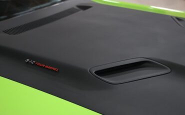 Dodge-Challenger-1973-Sublime-Black-19